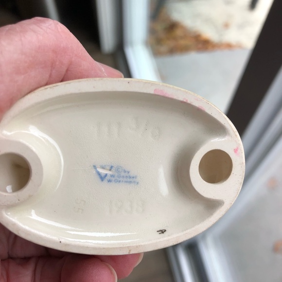 4 inch Hummel Figurine “Wayside Harmony” Boy Sitting on Fence with Bird—1938. - Picture 3 of 3